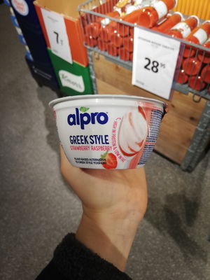 Billede af Alpro Greek Style Strawberry Rasberry