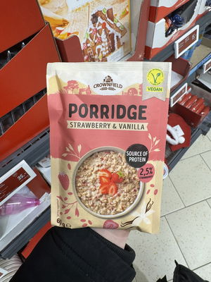 Billede af Crownfield Porridge Strawberry & Vanilla