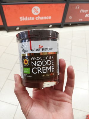 Billede af Madame Butterfly Nøddecreme