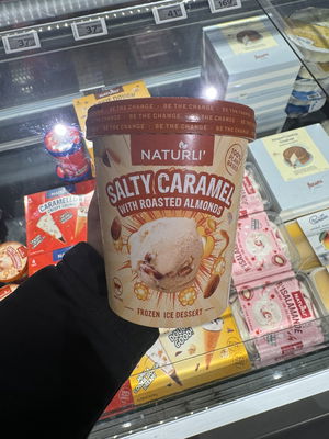 Billede af Naturli' Salty Caramel with Roasted Almonds