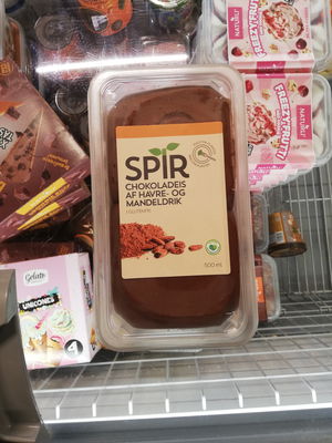 Billede af Spir Chokoladeis af Havre- og Mandeldrik