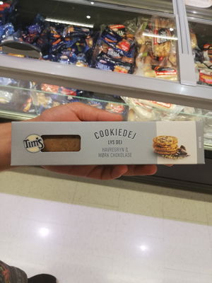 Billede af Tim's Cookiedej med Havregryn & Mørk Chokolade